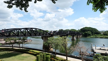 Restaurantes de Kanchanaburi Dónde comer en Kanchanaburi Restaurantes de Kanchanaburi Dónde comer en Kanchanaburi