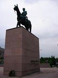 Finlandia Helsinki Estatua de Marshal GGe Mannerheim Estatua de Marshal GGe Mannerheim Uusimaa - Helsinki - Finlandia
