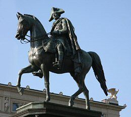 Friedrich  II Statue