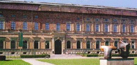 Visitar Colección Municipal de la Villa Lenbach