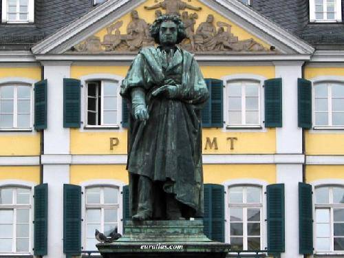 Alemania Bonn Monumento a Beethoven Monumento a Beethoven Alemania - Bonn - Alemania