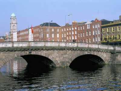 Ireland Dublin Liffey  River Liffey  River Dublin - Dublin - Ireland