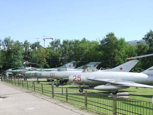 Rusia Moscu Museo Central de las Fuerzas Armadas Museo Central de las Fuerzas Armadas Moscu - Moscu - Rusia