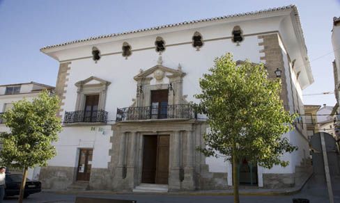 España Cortes Palacio de los Marqueses de Cortes Palacio de los Marqueses de Cortes Cortes - Cortes - España