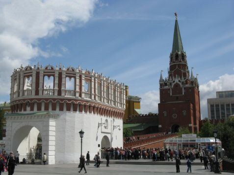 Rusia Moscu Torre Kutaf´ia Torre Kutaf´ia Moscu - Moscu - Rusia