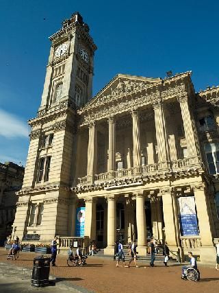 Birmingham City Museum & Art Gallery