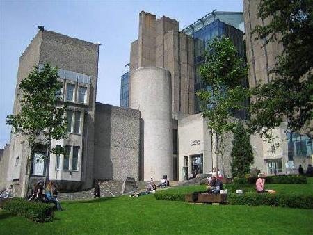 Visitar Hunterian Art Gallery