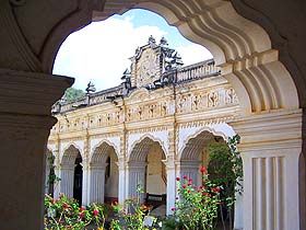 Hoteles cerca de Museo de Arte Colonial  Antigua Guatemala