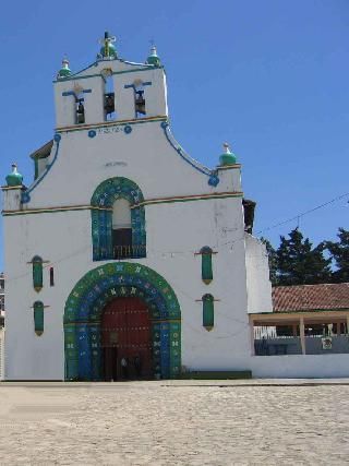 México San Juan Chamula Templo de San Juan Templo de San Juan San Juan Chamula - San Juan Chamula - México