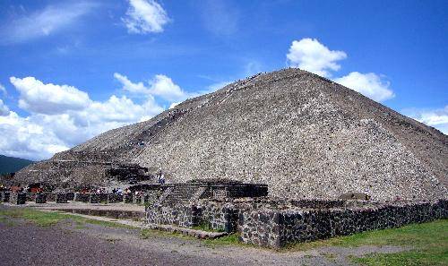 México Teotihuacán  Pirámide del Sol Pirámide del Sol Norteamerica - Teotihuacán  - México