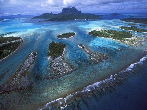 Polinesia Francesa Vaitape  Laguna de Bora Bora Laguna de Bora Bora Vaitape - Vaitape  - Polinesia Francesa