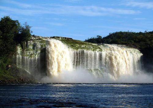 Venezuela Canaima Salto El Sapo Salto El Sapo Canaima - Canaima - Venezuela