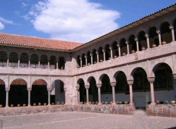 Perú Cuzco Museo de Arte Contemporáneo Museo de Arte Contemporáneo Perú - Cuzco - Perú