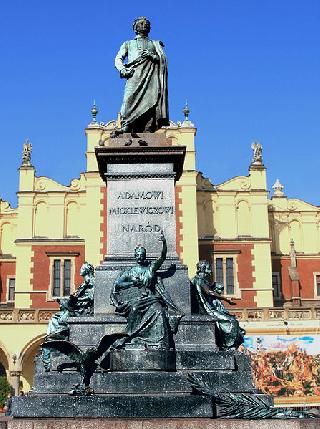 Polonia Krakow  Estatua del Poeta Adam Mickiewicz Estatua del Poeta Adam Mickiewicz Lesser Poland - Krakow  - Polonia