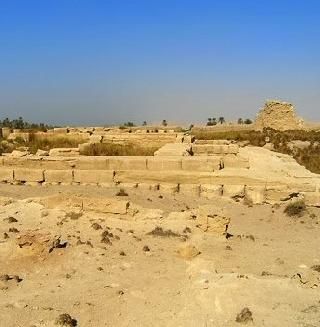 Egipto El Kab Tumba de Ahmose Pennekhbet Tumba de Ahmose Pennekhbet El Kab - El Kab - Egipto