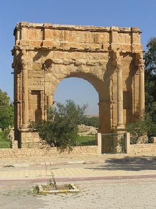 Tunez Subaytilah  Arco de Diocliciano Arco de Diocliciano Tunez - Subaytilah  - Tunez
