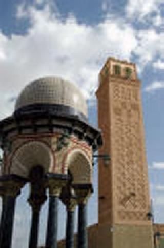 Tunez Tawzar  Mezquita de Sidi Mouldi Mezquita de Sidi Mouldi Tunez - Tawzar  - Tunez