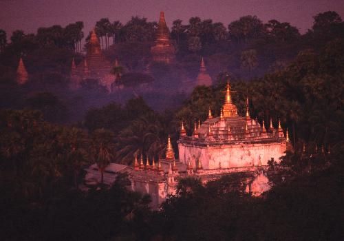 Birmania Bagan Templo de Manuha Templo de Manuha Bagan - Bagan - Birmania