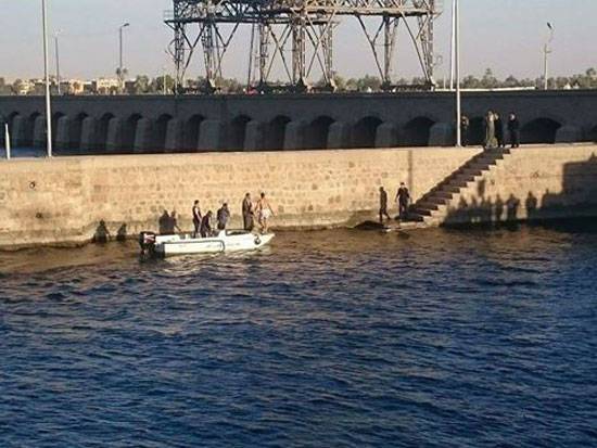 Egipto Esna  La Esclusa de Esna La Esclusa de Esna Esna - Esna  - Egipto