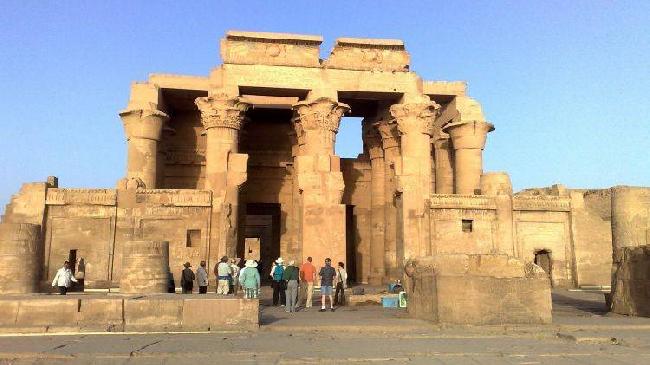 Egipto Kom Ombo Templo de Sobek y Haroris Templo de Sobek y Haroris  Kom Ombo - Kom Ombo - Egipto