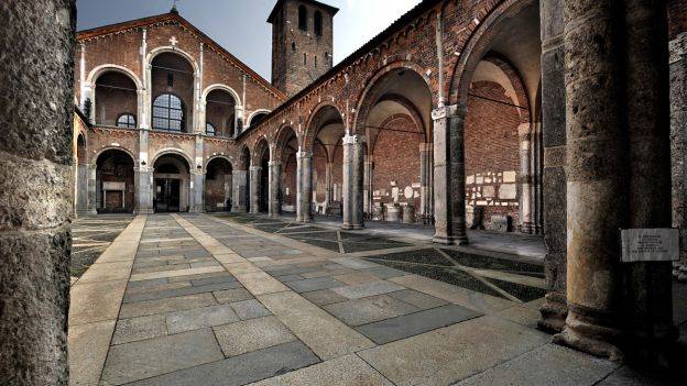 Italia Milan Basilica de Sant Ambrogio Basilica de Sant Ambrogio Lombardia - Milan - Italia