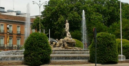 Neptuno Fountain