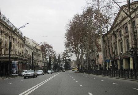 Hoteles cerca de Rustaville Calle  Tbilisi