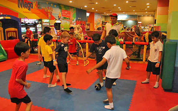 Malasia Kuala Lumpur Mega niños tutoriales y entretenimiento Mega niños tutoriales y entretenimiento Kuala Lumpur - Kuala Lumpur - Malasia