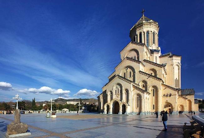 Georgia Tbilisi  La Catedral de la Santísima Trinidad La Catedral de la Santísima Trinidad Tbilisi - Tbilisi  - Georgia