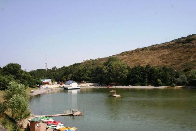 Georgia Tbilisi  Lago de las Tortugas  Lago de las Tortugas  Lago de las Tortugas - Tbilisi  - Georgia