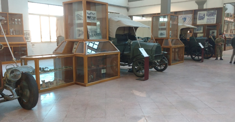 Italia Roma Museo Histórico de la Motorización Militar Museo Histórico de la Motorización Militar Roma - Roma - Italia