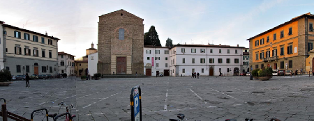 Plaza Del Carmine