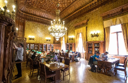 Biblioteca de Szabó Ervin