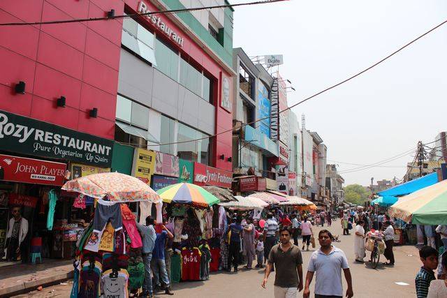 India Delhi El mercado central de Lajpat Nagar El mercado central de Lajpat Nagar  Delhi - Delhi - India