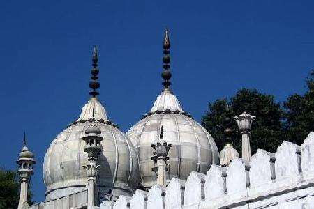 La Moti Masjid o Mezquita de Perlas 