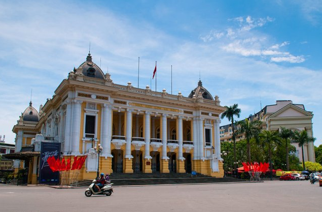 Vietnam Ha Noi  Ópera de Hanói Ópera de Hanói Ha Noi - Ha Noi  - Vietnam