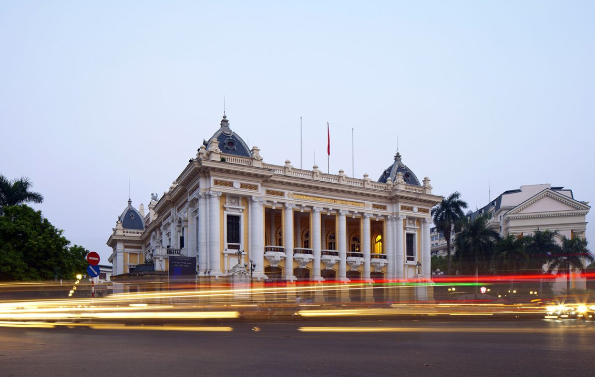 Vietnam Ha Noi  Ópera de Hanói Ópera de Hanói Vietnam - Ha Noi  - Vietnam