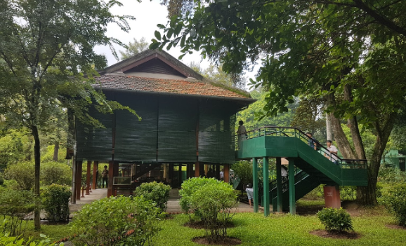 Vietnam Ha Noi  Casa de Ho Chi Minh Casa de Ho Chi Minh Ha Noi - Ha Noi  - Vietnam