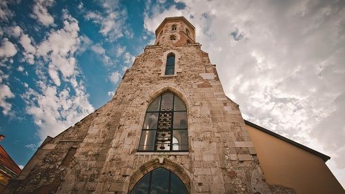 Hungría Budapest  Iglesia de María Magdalena Iglesia de María Magdalena Central Hungary - Budapest  - Hungría