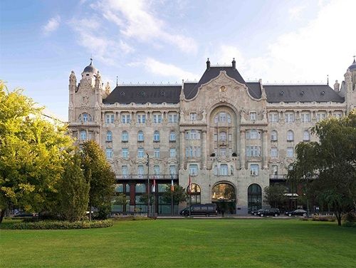 Hungría Budapest  Palacio Gresham Palacio Gresham Hungría - Budapest  - Hungría