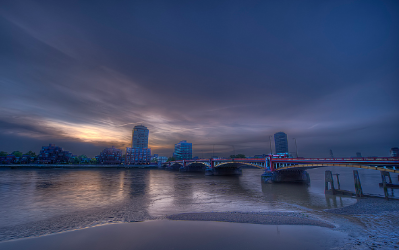 El Reino Unido Londres Vauxhall Bridge Vauxhall Bridge Inglaterra - Londres - El Reino Unido