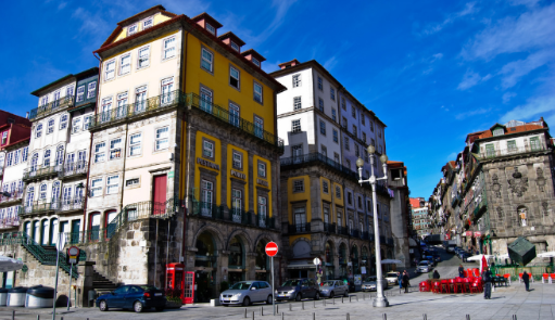 Portugal Oporto Praça de Ribeira Praça de Ribeira Porto - Oporto - Portugal