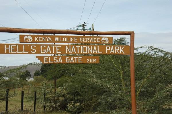 Kenia Nakuru  La Puerta del Infierno La Puerta del Infierno Rift Valley - Nakuru  - Kenia