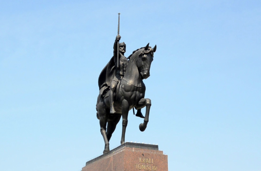 Croacia Zagreb Monumento al Rey Croata Tomislav Monumento al Rey Croata Tomislav Zagreb - Zagreb - Croacia