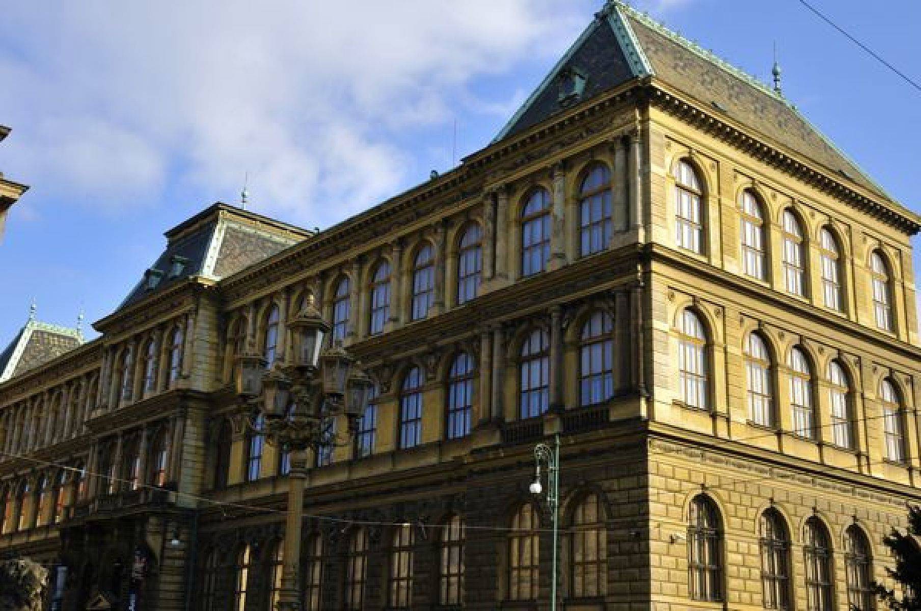 República Checa Praga Museo de Artes Decorativas Museo de Artes Decorativas El Mundo - Praga - República Checa