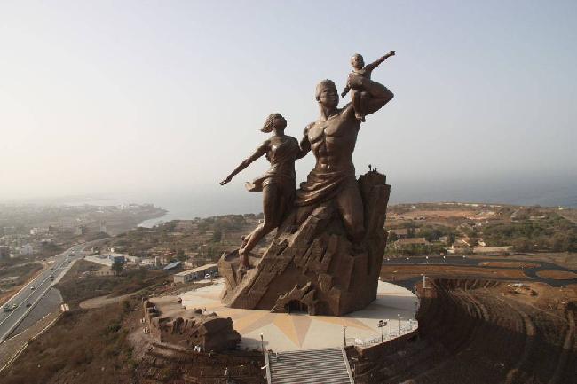 Senegal Dakar  Monumento al Renacimiento Africano Monumento al Renacimiento Africano Dakar - Dakar  - Senegal