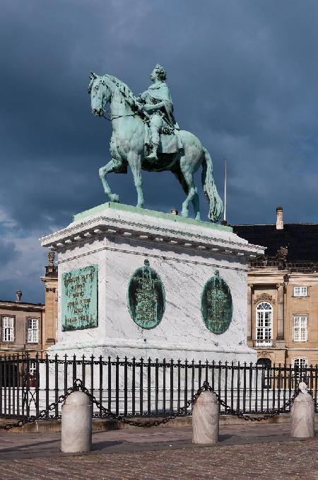 King Frederick V Statue