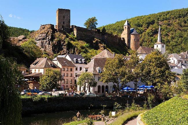 Luxembourg Luxemburg Esch-sur-Sûre Castle Esch-sur-Sûre Castle Luxemburg - Luxemburg - Luxembourg