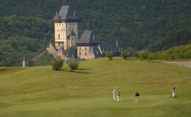 República Checa Praga Campo de Golf de Karlstejn Campo de Golf de Karlstejn Praga - Praga - República Checa