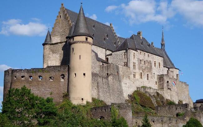 Luxembourg Luxemburg Vianden Castle Vianden Castle Luxemburg - Luxemburg - Luxembourg